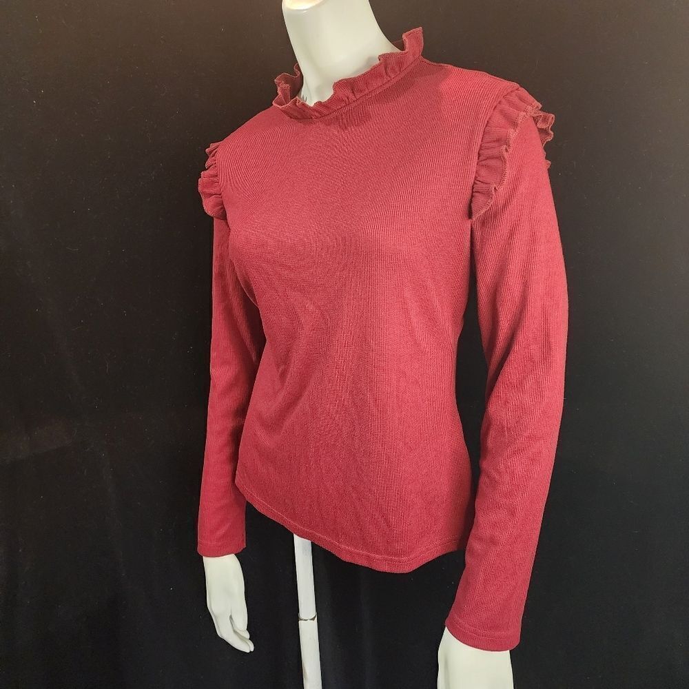 Maroon Ruffle Long Sleeve Ribbed Top (M) - Picture 3 of 6